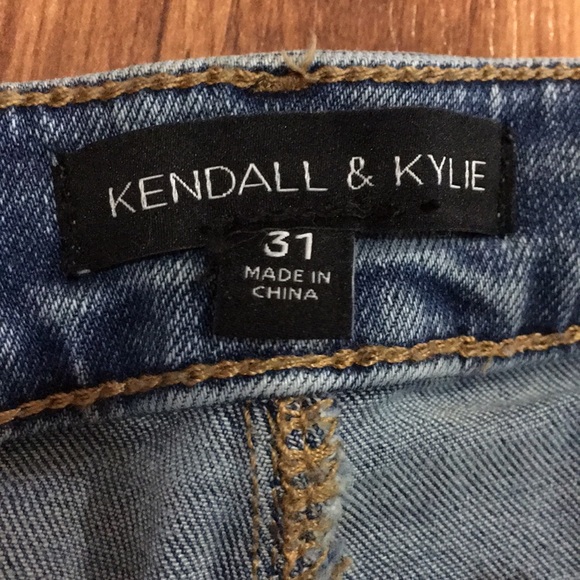 Jeans Kendall & Kylie size 31” - Picture 3 of 4